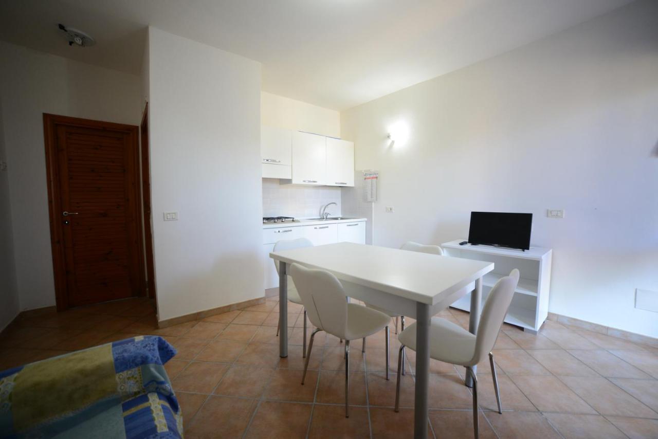 Villaggio Sa Ventana Badesi Exteriör bild